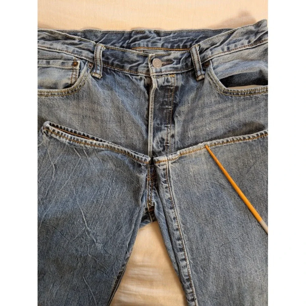 Levi's 501 Premium Jeans Mens 34x30.5 Crinkle Distressed Blue Real Leather Patch